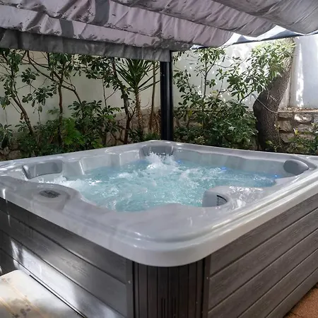 Holiday home Quaint 2 Bedroom