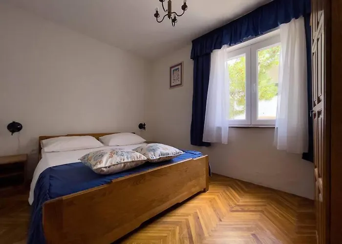 Vakantiehuis Quaint 2 Bedroom *