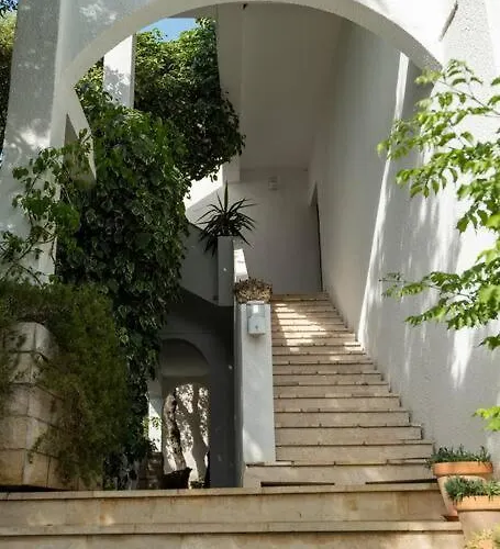 Vakantiehuis Quaint 2 Bedroom Mandre