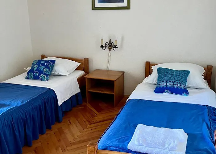 Quaint 2 Bedroom Vakantiehuis Mandre